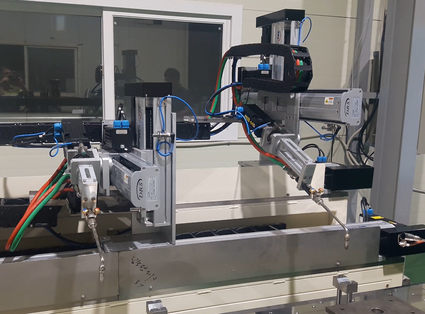 3축 2로봇동시제어